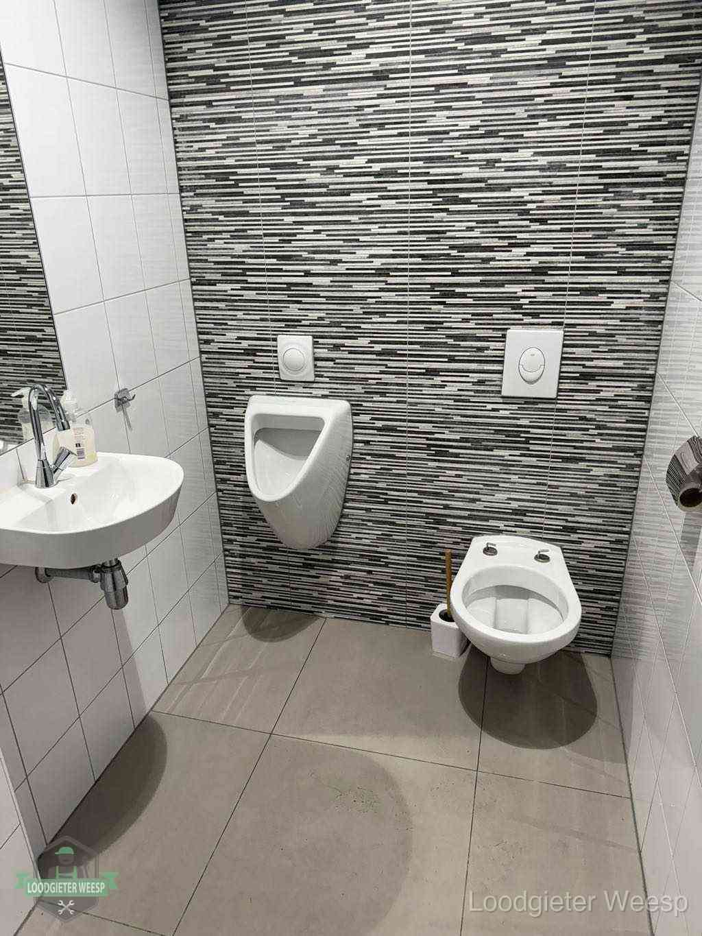 Badkamer renovatie loodgieter Weesp